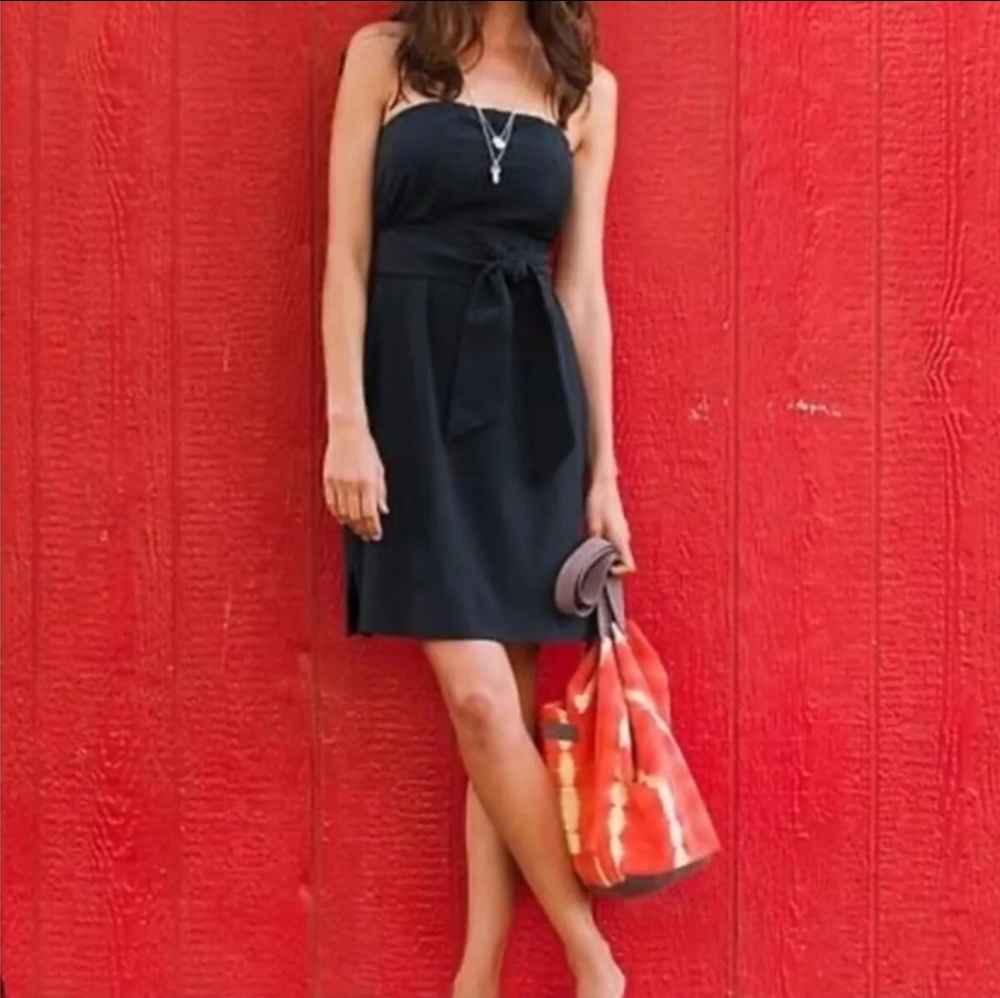 NWT Athleta 16 Black Strapless Go Anywhere Mini Dress Tie Belt Pockets